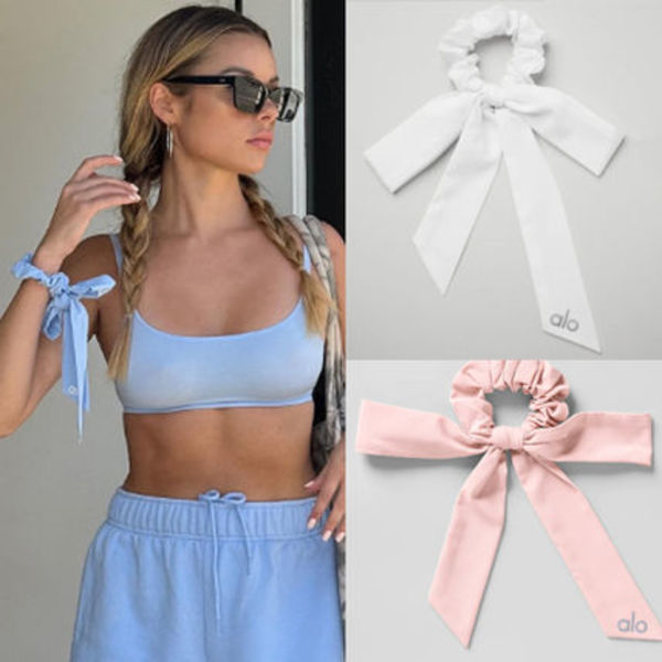 国内発送 Alo Yoga Love Knots Tie Scrunchie