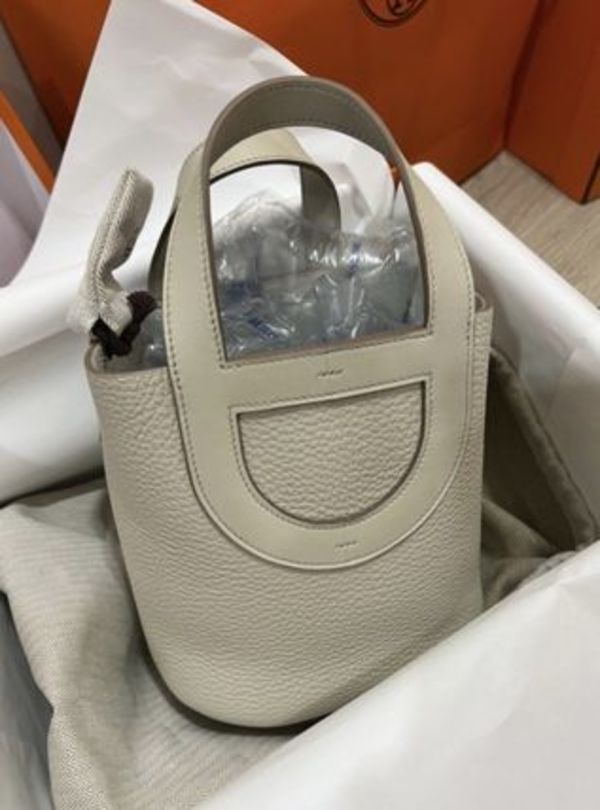 すぐお届け国内発送 エルメス インザループ18 べトン ホワイト系