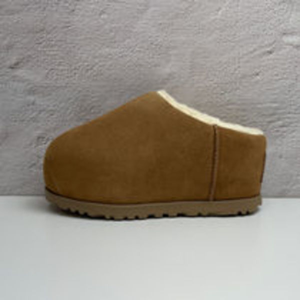 【UGG】 PUMPED SLIDE アグ
