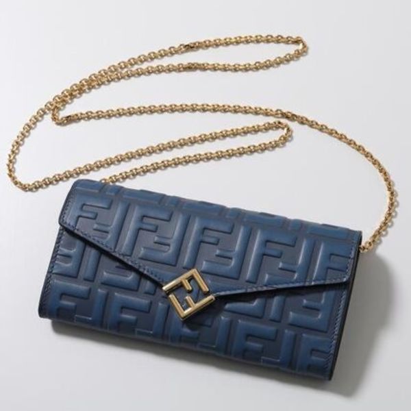 FENDI チェーンウォレット CHAIN CONTINETAL 8M0365 AS42