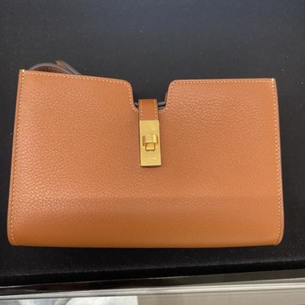 CELINE☆ストラップ ポシェット 16(セーズ)サプルカーフタン