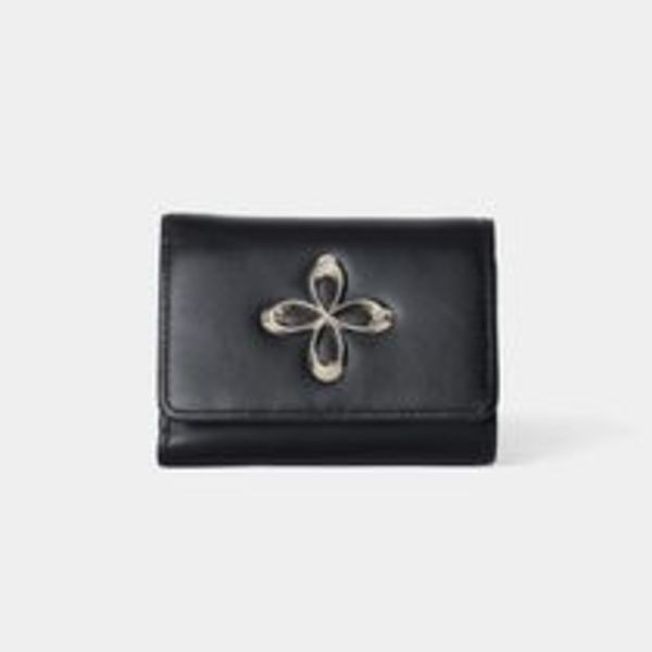 ★韓国人気★SURGERYmetal clover wallet★折りたたみ財布