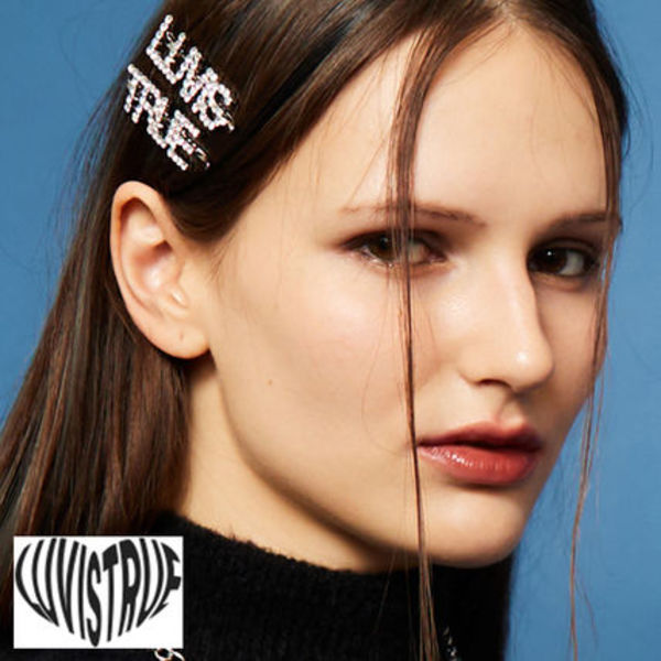 ★LUVISTRUE★FS TWIN LOGO CUBIC HAIR PIN(WHITE)★正規品/人気
