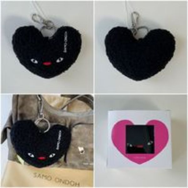 【SAMO ONDOH】韓国人気新作★ ACC Loveyom keychain