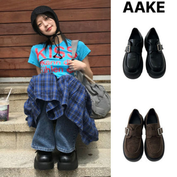 【AAKE】BUCKLE PLATFORM LOAFER