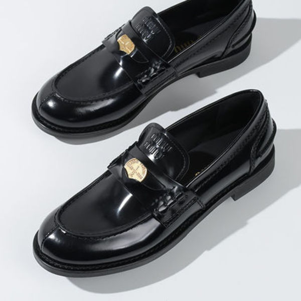 【国内即発】MIU MIU ブラッシュドレザーローファー