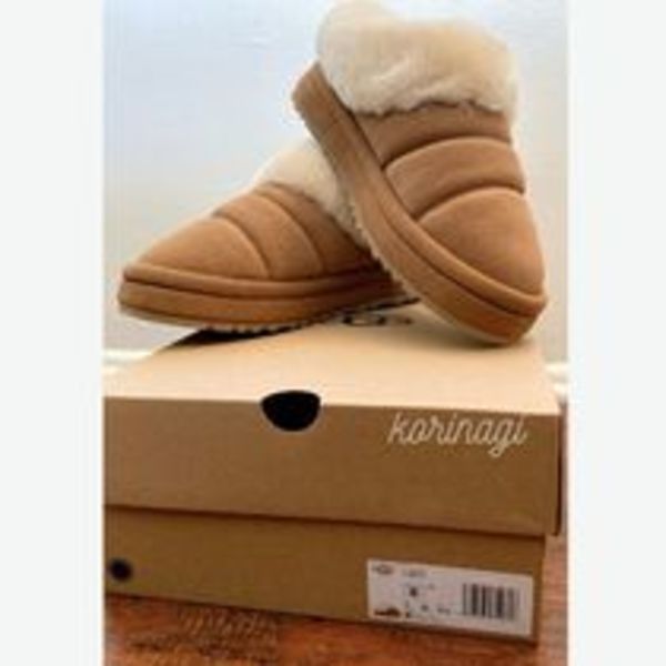 【大人もOK!】UGG ふわもこスリッポン Tazzlita 厚底サンダル