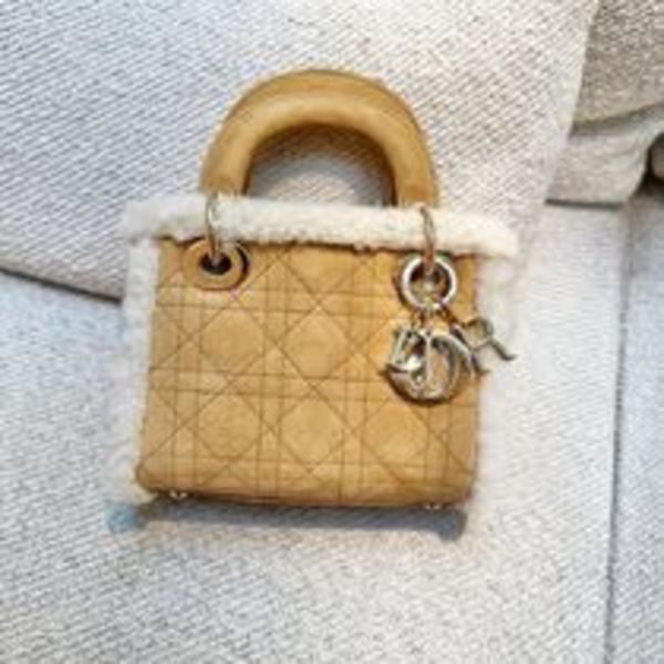ギフト♪【国内発送★DIOR】Lady Dior バッグ ミニ カナージュ