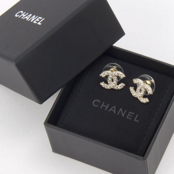 CHANEL シャネル ピアス  A64766 B06258 ND321