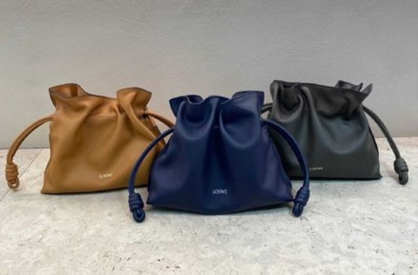 LOEWE ミディアム フラメンコ クラッチ