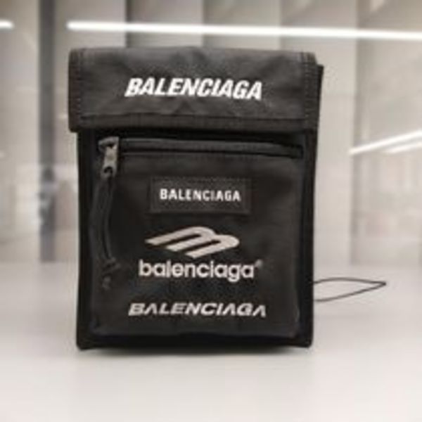 【24SS】BALENCIAGA EXPLORER ロゴ ショルダー バッグ ナイロン