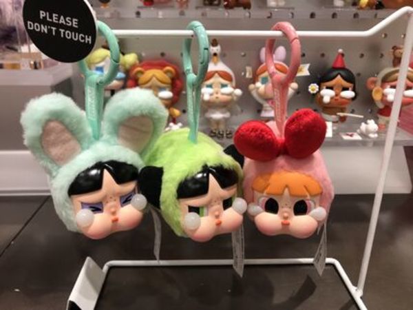 POP MART クライベイビー ランダム