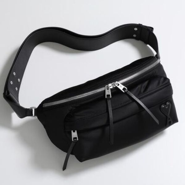 ami paris ボディバッグ MARCEL ULL708 AW0001