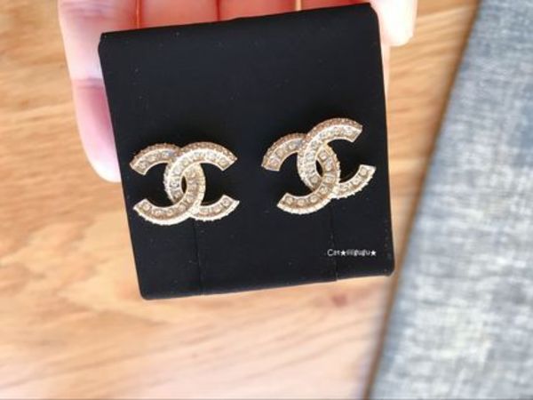 (シャネル)A86504☆CCロゴ キラキラ ピアス