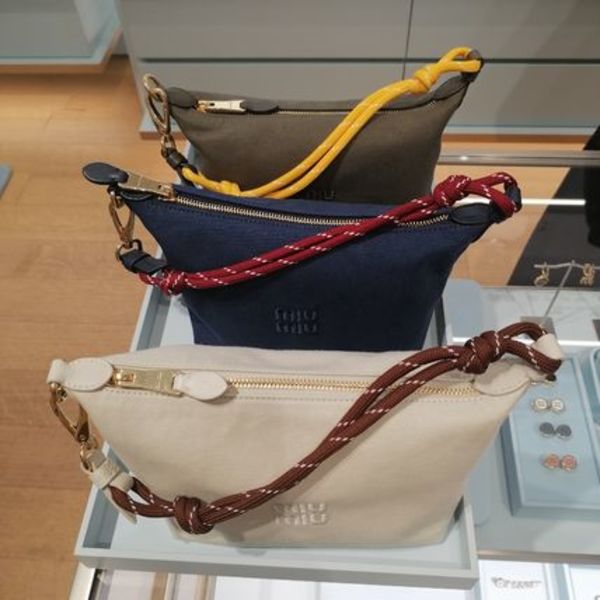 MIUMIU☆ギャバジン ポーチ ☆他カラーあり