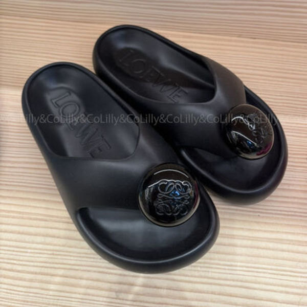 LOEWE☆FOAM THONGサンダル