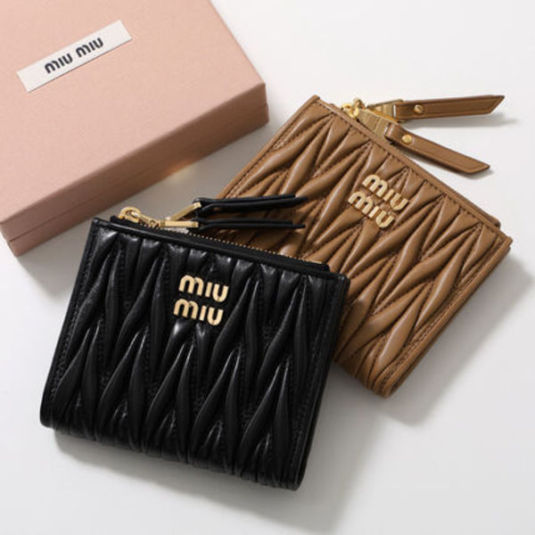 MIUMIU 二つ折り財布 MATELASSE 5ML024 AFPP
