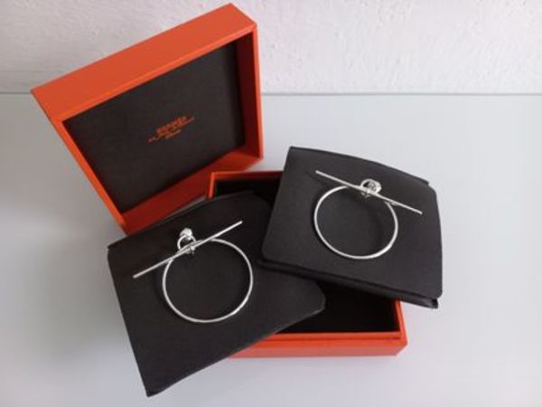 ☆エルメス☆直営店買付☆お洒落☆ピアス Loop MM☆