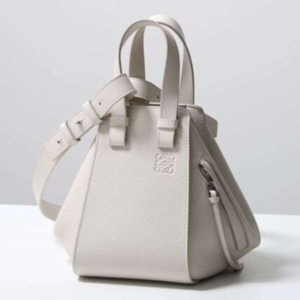 LOEWE ハンドバッグ HAMMOCK COMPACT A538H13X03