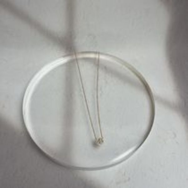 ☆人気☆【Tory Burch】☆CRYSTAL LOGO DELICATE NECKLAC.E☆