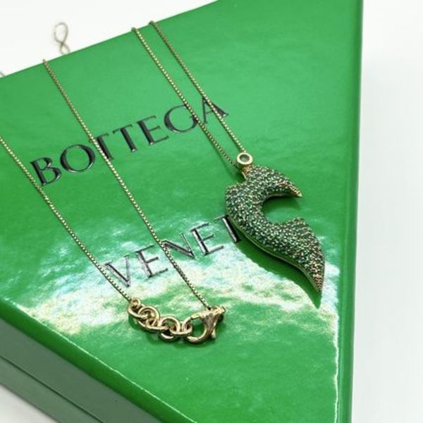 【新品未使用】BOTTEGA VENETA ゴールドネックレス ペンダント