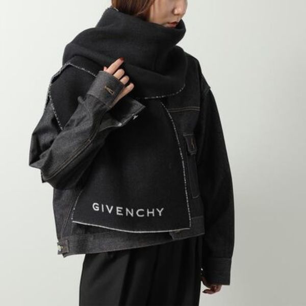 GIVENCHY マフラー J5784 ロゴ 4G