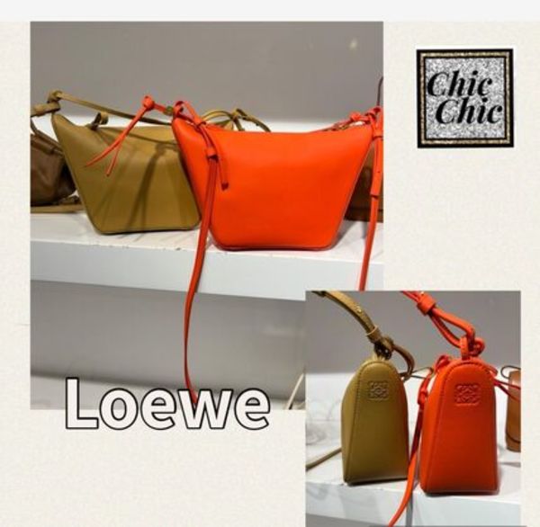 Outlet!【 LOEWE 】ハンモック ミニ レザー ホーボー バッグ
