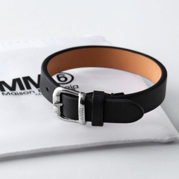 MM6 バックルブレスレット SM6UY0103 P8332