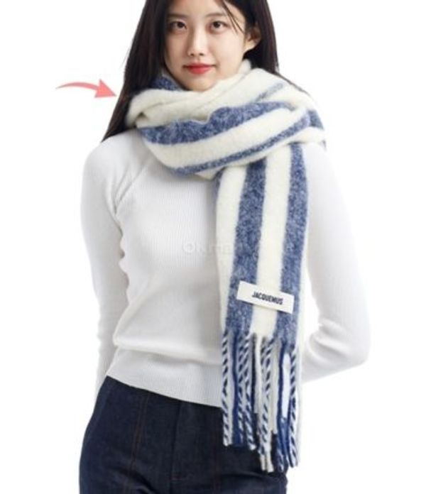 JACQUEMUS| (L'ECHARPE CARRO (236AC688 5087 1HS))