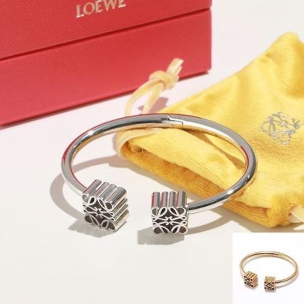 LOEWE バングル ANAGRAM CUFF ブレスレット