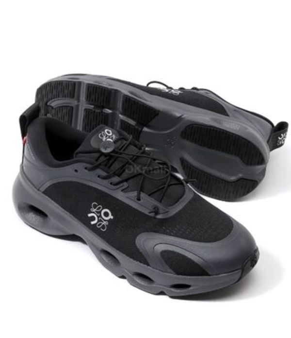 LOEWE|RUNNING SHOES (LOEWE X ON Cloudsolo Sneakers (M92