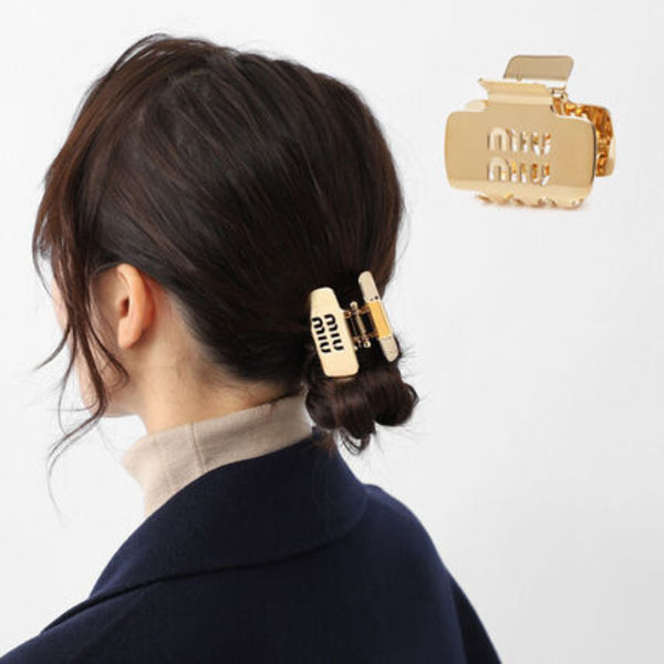 miu miu ヘアクリップ 5if219-2dtu