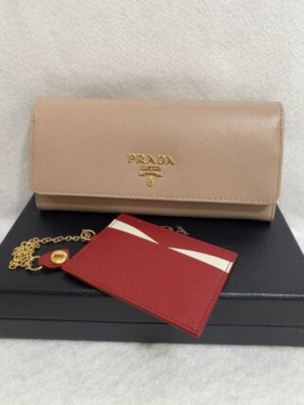 PRADA♪♪SAFFIANOマルチカラー長財布☆カードホルダー付1MH132