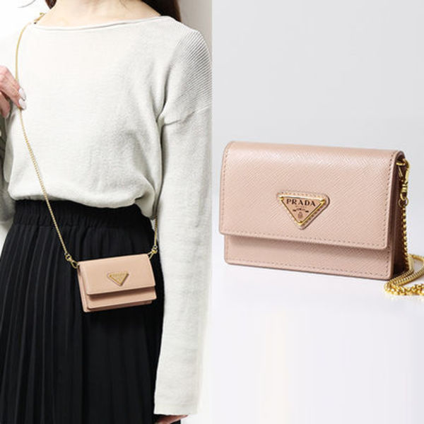 PRADA カードケース 名刺入れ チェーンストラップ付 1MR034 QHH