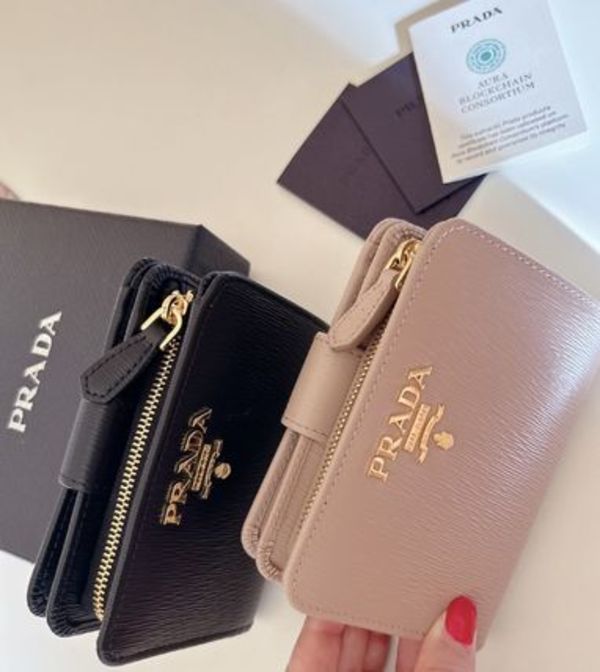 【アウトレット】PRADA 折り財布★((1ML018))★L字ファスナー