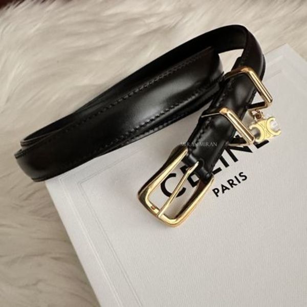 【CELINE】エレガント チャーム ベルト / トリヨンレザー1.8cm