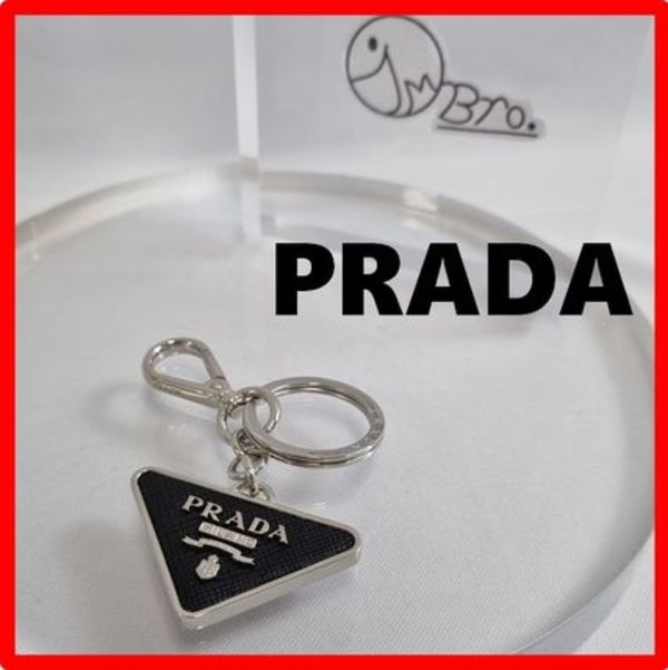 ★【PRADA】★Saffiano Leather Triangle Logo Keychai.n★
