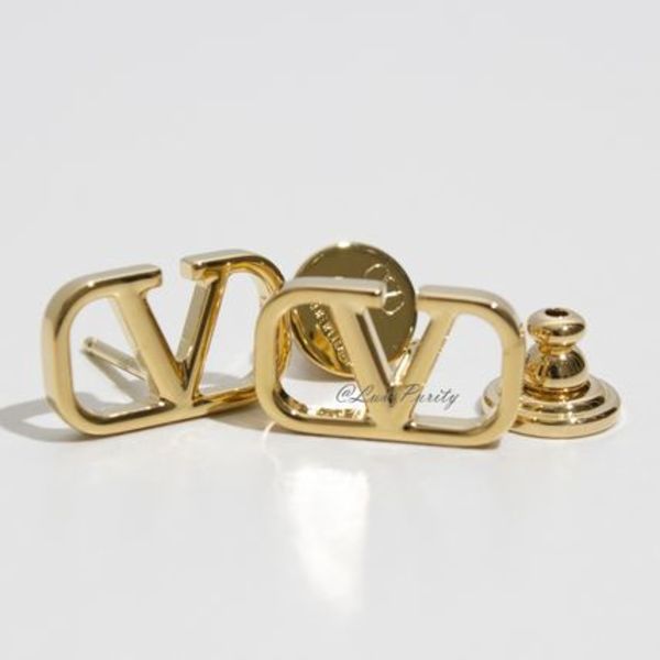 関税送料込み- VALENTINO Vロゴ シグネチャーピアス イヤリング