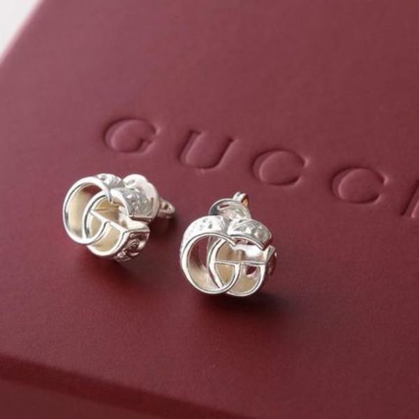 GUCCI ピアス GG MARMONT 770758 J8400