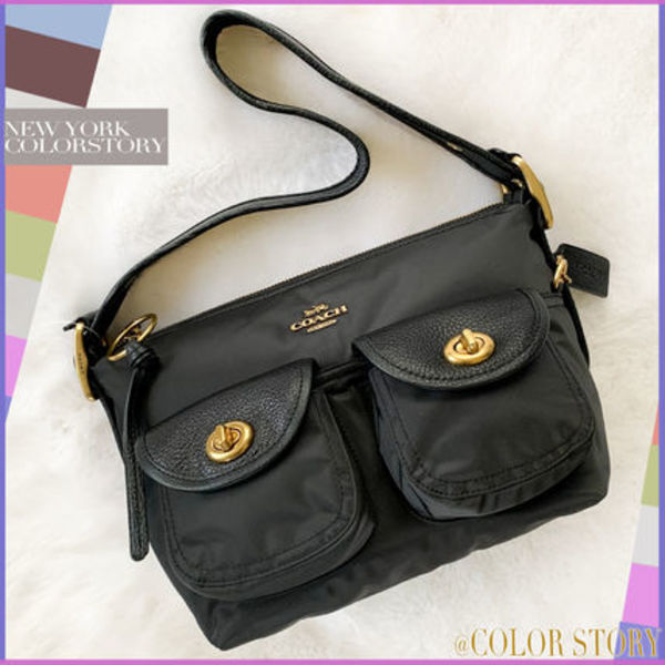 【COACHブティック】●SALE! 軽量!●ナイロン カーゴ ショルダー