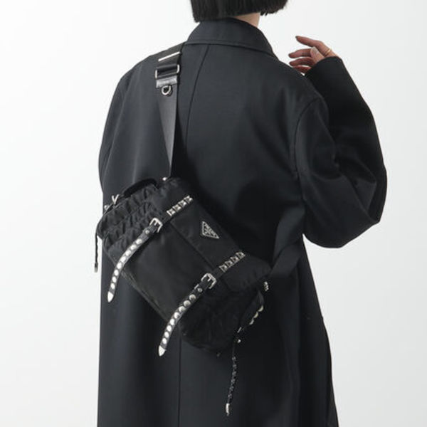 PRADA ショルダーバッグ 1BD118 2BYB トライアングルロゴ