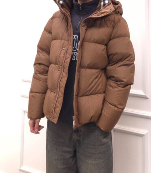 バーバリー ダックダウン パーカー HALSBY DARK BIRCH 81117491