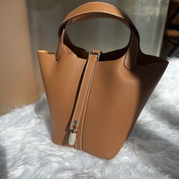 国内発送【HERMES】ピコタンロックPM