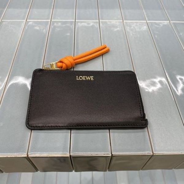 国内発 [LOEWE] ノット コインカードホルダー