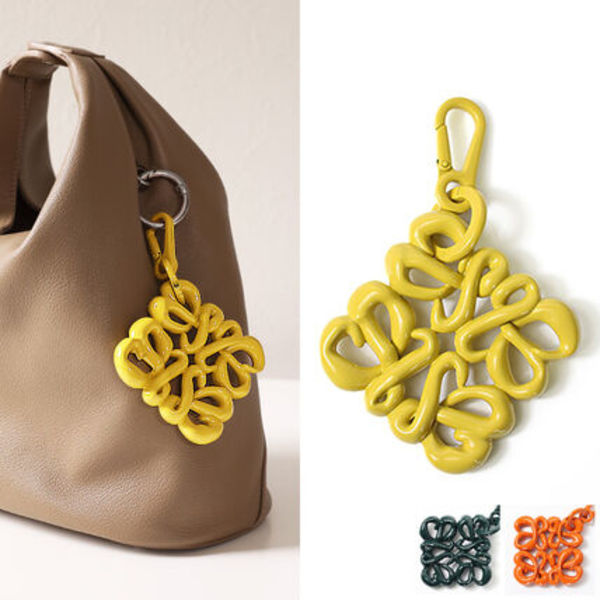 LOEWE ロエベ インフレーテッド アナグラム チャーム 国内発送