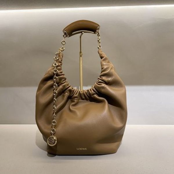 LOEWE☆スクイーズバッグスモール(ナパラム)オーク