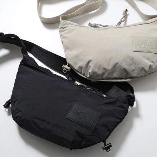 THE NORTH FACE ショルダーバッグ NF0A81DS