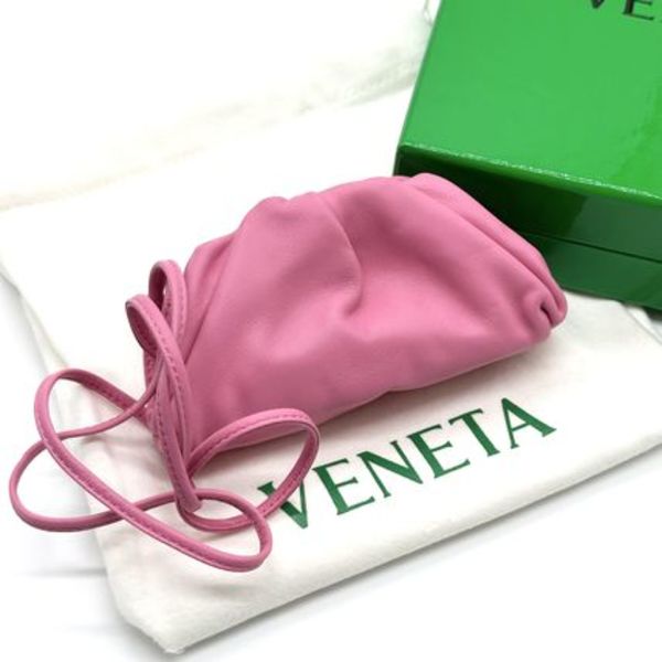 【新品未使用】BOTTEGA VENETA ボッテガヴェネタ the pouch