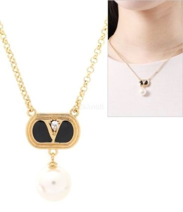 VALENTINO| (6Y0J0S36 LNW RFR / 6Y2J0S36 LNW RFR)