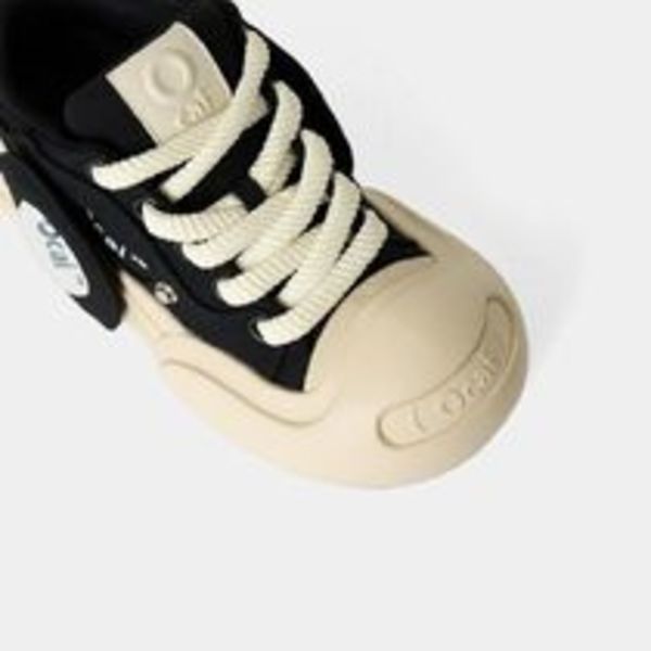 【Ocai】 直営店☆日本未入荷 SMILE ボリュームスニーカー